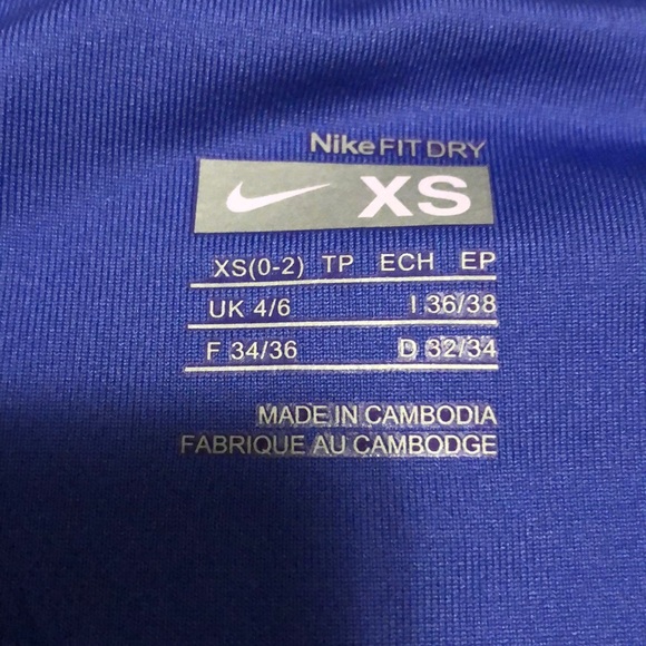 Nike Beautiful Purple V Neck Short Sleeve Top - Picture 2 of 7